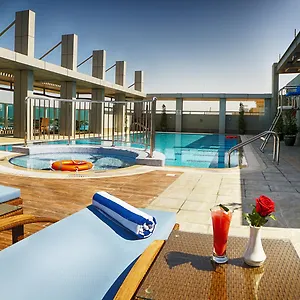 Rose Park - Al Barsha, Opposite Metro Station **** Dubaj